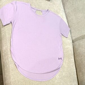 Under Armour Women's Light Purple Short Sleeve Tee Xs